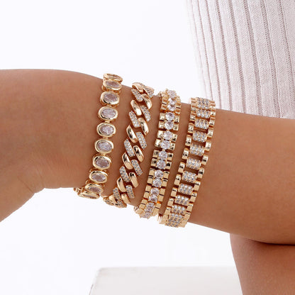 Minimal Gold-Tone Bracelet